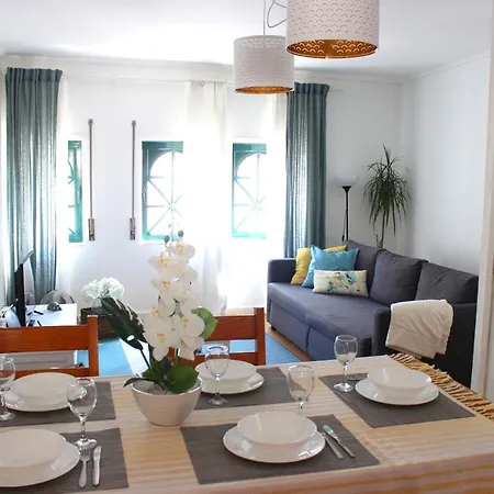 Lovely Apartment In The Center Of Aveiro Exterior photo