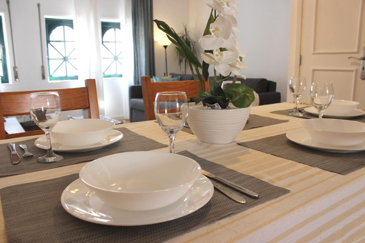 Lovely In The Center Of Apartment Aveiro