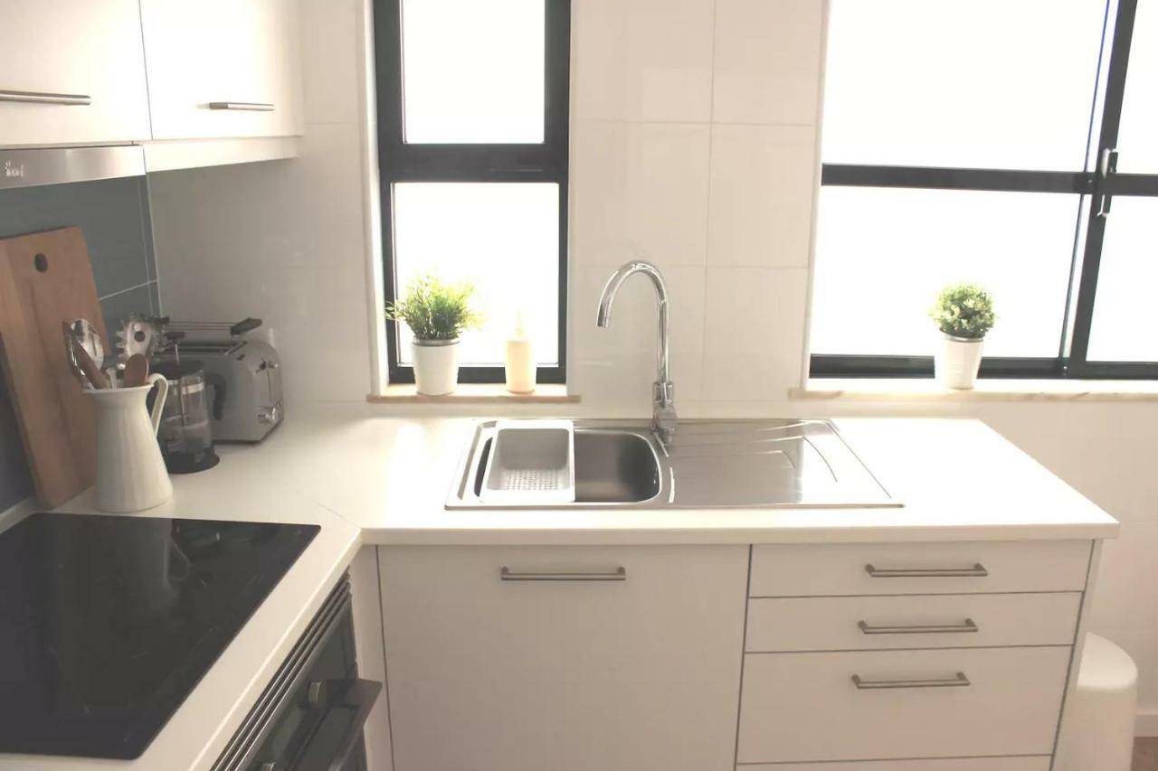 Lovely In The Center Of Apartment *